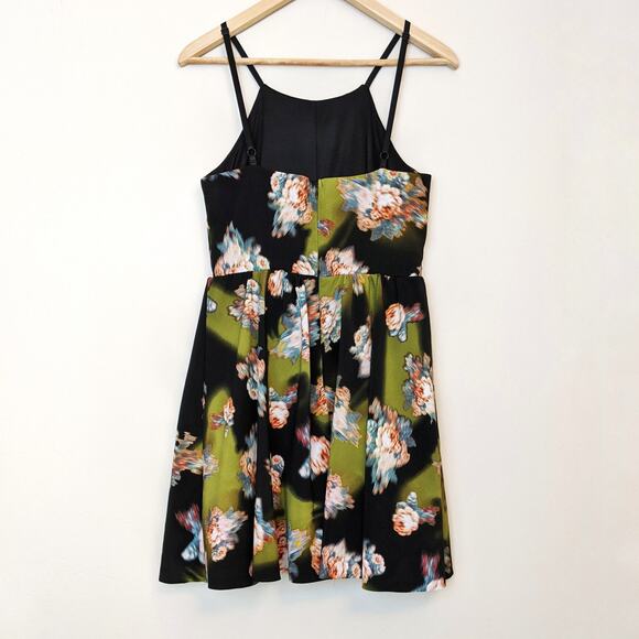 MODCLOTH MOON Green & Black Floral Dress Size Small - Picture 2 of 9